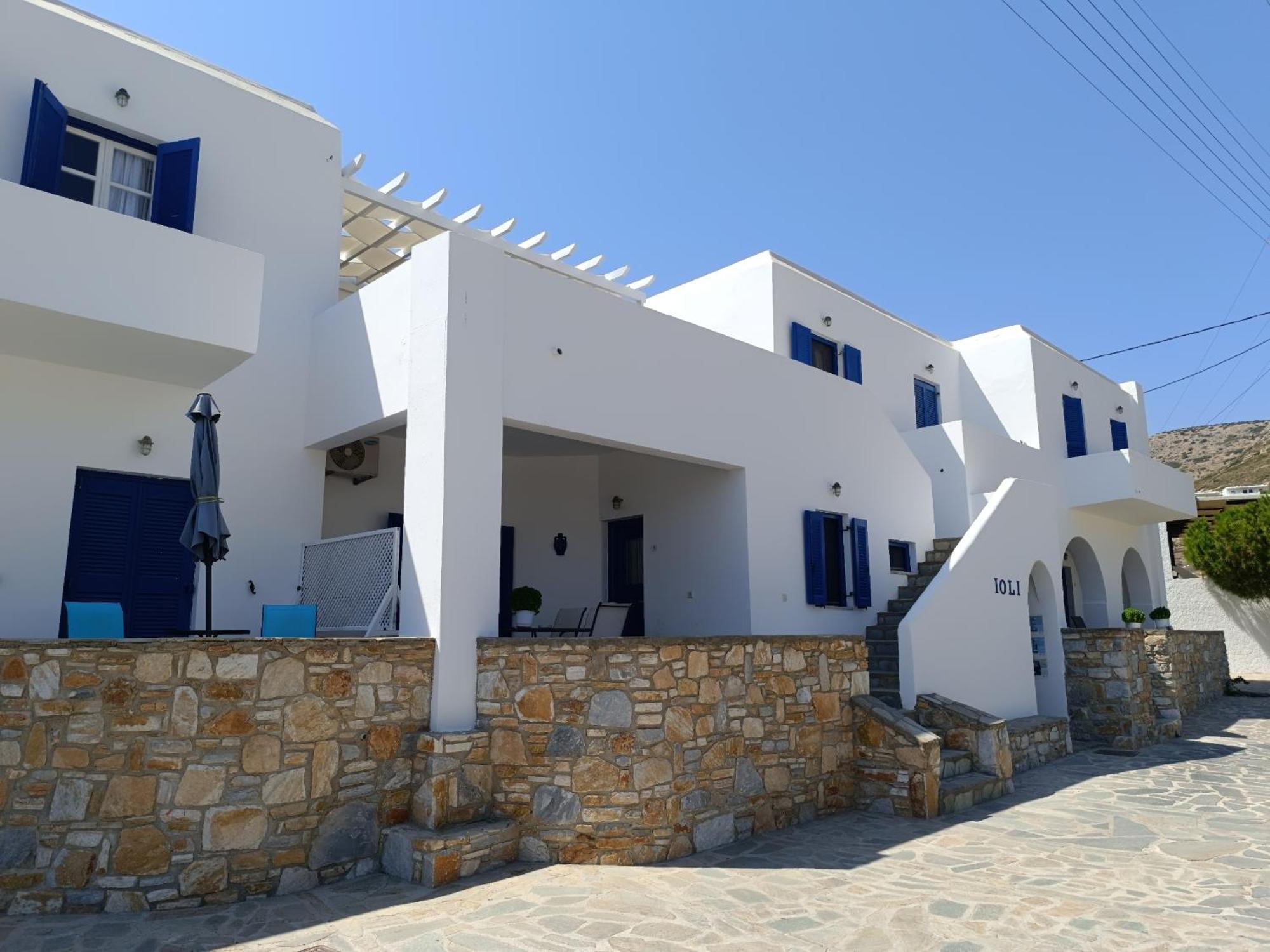 Ioli Apartments Alopronia Екстер'єр фото