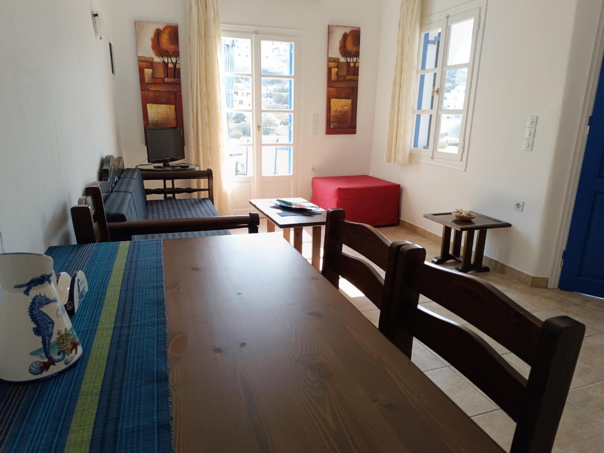 Ioli Apartments Alopronia Екстер'єр фото