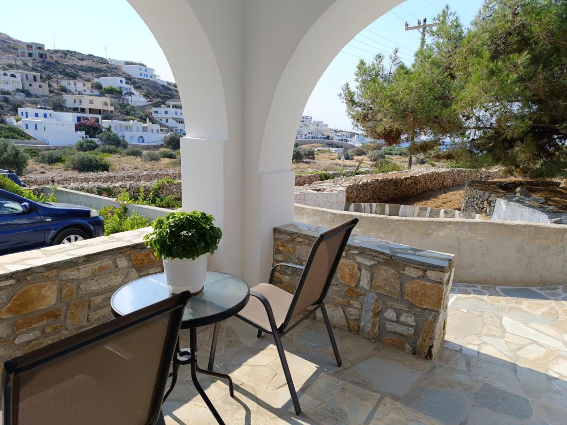 Ioli Apartments Alopronia Екстер'єр фото